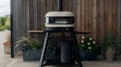 Chariot four à pizza Gozney Dome noir chez Barbecue and co_1